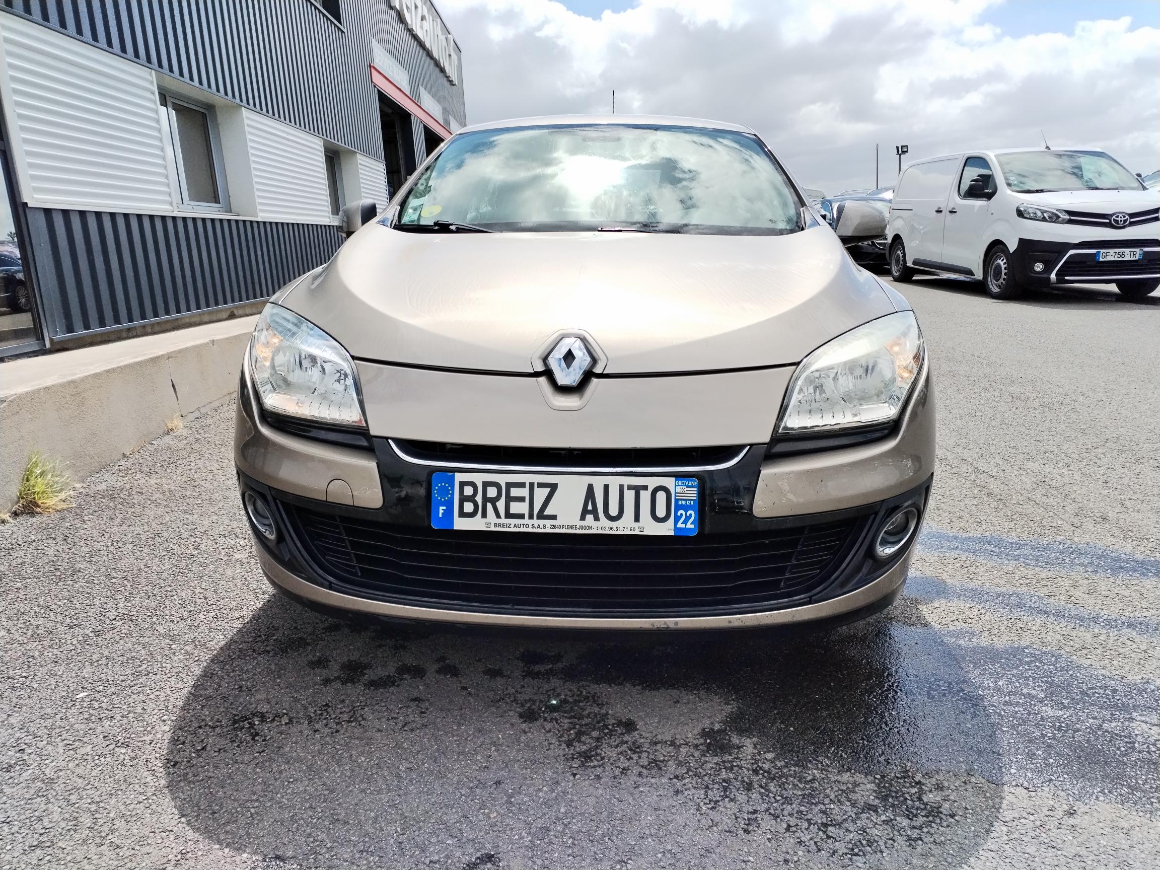 RENAULT  MEGANE III               